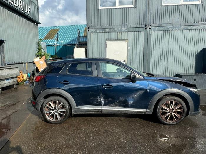 Mazda CX-3 2.0 SkyActiv-G 120 Sloopvoertuig (2017, Blauw)