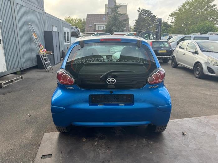 Toyota Aygo 1.0 12V VVT-i Sloopvoertuig (2012, Blauw)