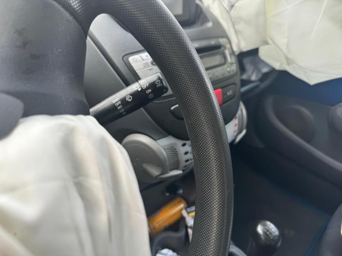 Toyota Aygo 1.0 12V VVT-i Sloopvoertuig (2012, Blauw)