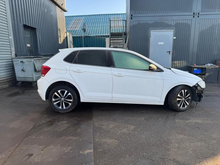 Volkswagen Polo VI 1.0 MPI 12V Sloopvoertuig (2020, Wit)