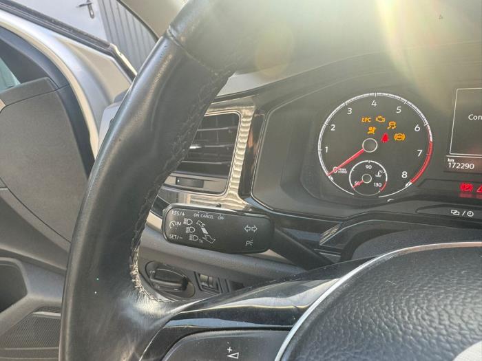 Volkswagen Polo VI 1.0 MPI 12V Sloopvoertuig (2020, Grijs)