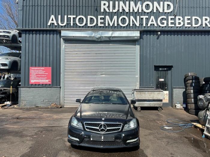 Mercedes C 2.2 C-220 CDI 16V BlueEfficiency Sloopvoertuig (2012, Metallic, Zwart)