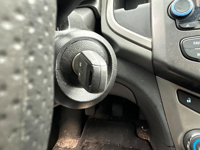 Chevrolet Aveo 1.3 D 16V Sloopvoertuig (2012, Grijs)