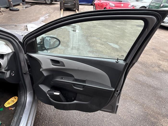 Chevrolet Aveo 1.3 D 16V Sloopvoertuig (2012, Grijs)