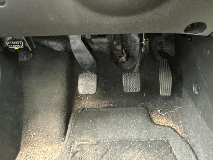 Chevrolet Aveo 1.3 D 16V Sloopvoertuig (2012, Grijs)