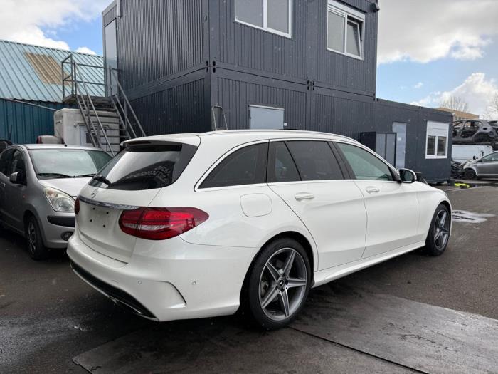 Mercedes C Estate C-180 1.6 16V BlueEfficiency Sloopvoertuig (2017, Metallic, Licht, Wit)