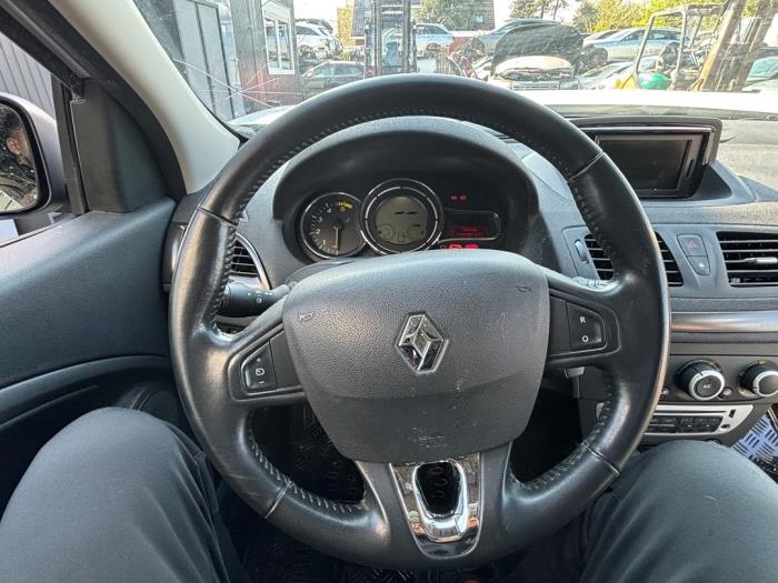 Renault Megane III Grandtour 1.5 dCi 110 Sloopvoertuig (2016, Wit)