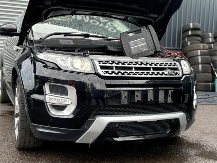Landrover Range Rover Evoque 2.2 SD4 16V Sloopvoertuig (2015, Metallic, Donker, Zwart)
