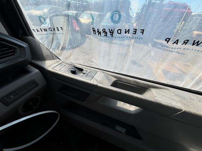 Volkswagen Transporter T6 2.0 TDI Sloopvoertuig (2022, T5U)