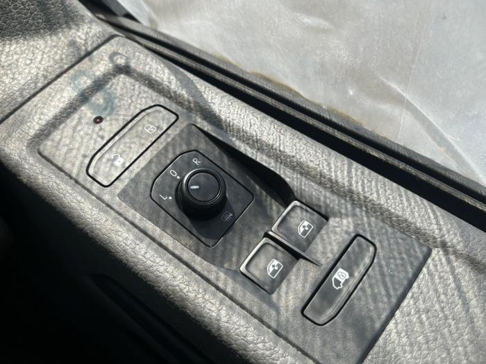 Volkswagen Transporter T6 2.0 TDI Sloopvoertuig (2022, T5U)