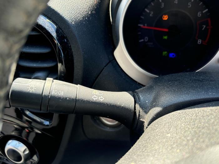 Nissan Juke 1.2 DIG-T 16V Sloopvoertuig (2016, Donker, Zilvergrijs, Muisgrijs)