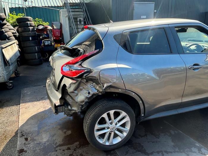 Nissan Juke 1.2 DIG-T 16V Sloopvoertuig (2016, Donker, Zilvergrijs, Muisgrijs)