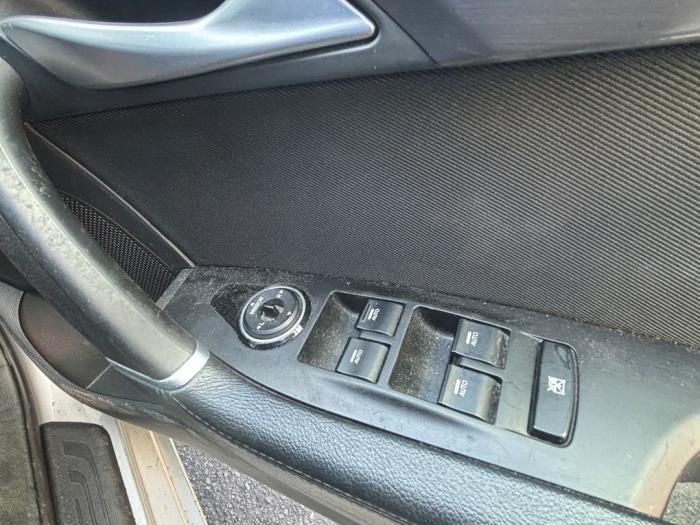 Hyundai i40 CW 1.7 CRDi 16V Sloopvoertuig (2014, Zilvergrijs)