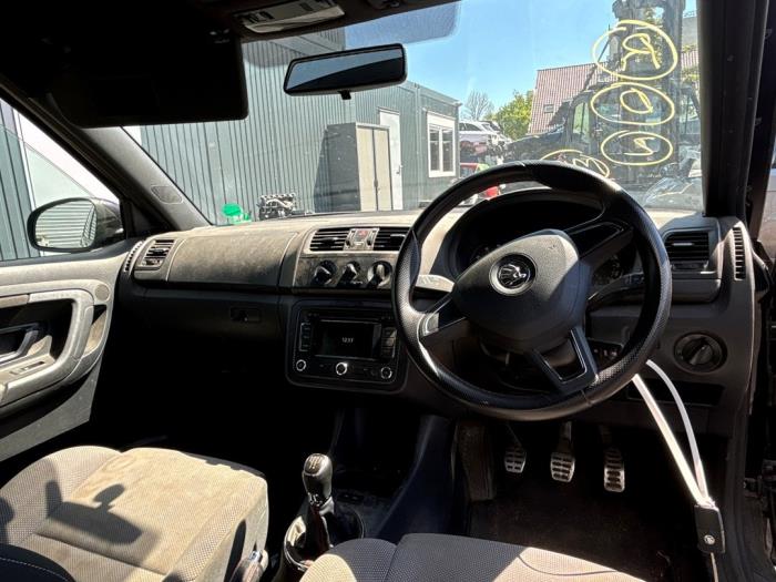 Skoda Fabia II 1.2 TSI Sloopvoertuig (2014, Zwart)