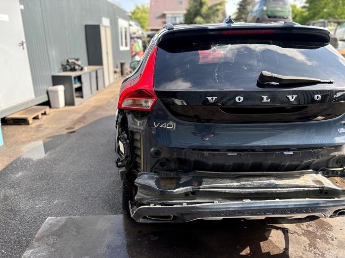 Volvo V40 Cross Country 2.0 D3 16V Sloopvoertuig (2019, Donker, Blauw)