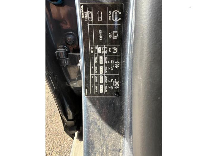 Volvo V40 Cross Country 2.0 D3 16V Sloopvoertuig (2019, Donker, Blauw)