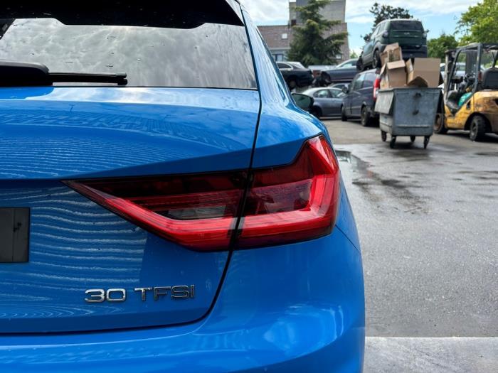 Audi A1 Sportback 1.0 30 TFSI 12V Sloopvoertuig (2020, Saffierblauw)