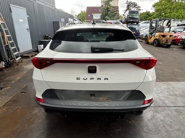Cupra Formentor 1.4 e-Hybrid 16V Sloopvoertuig (2022, Wit)