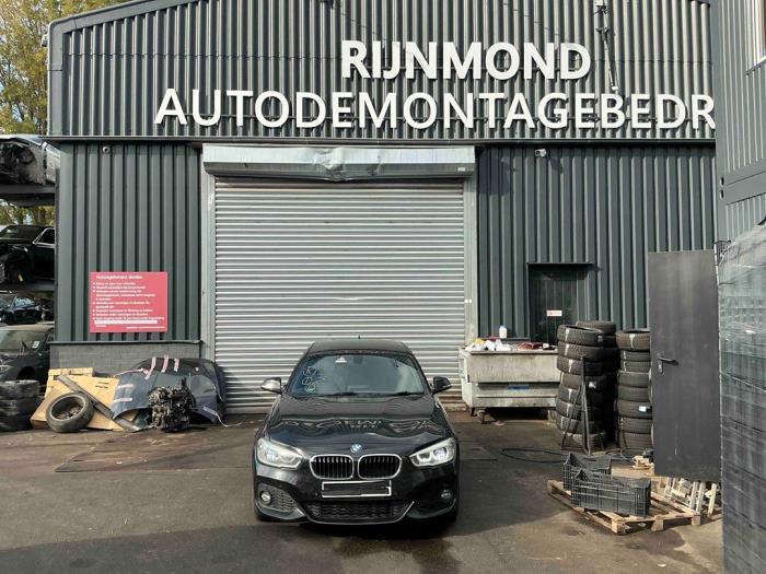 BMW 1 serie 116d 1.5 12V TwinPower Sloopvoertuig (2016, Metallic, Zwart)