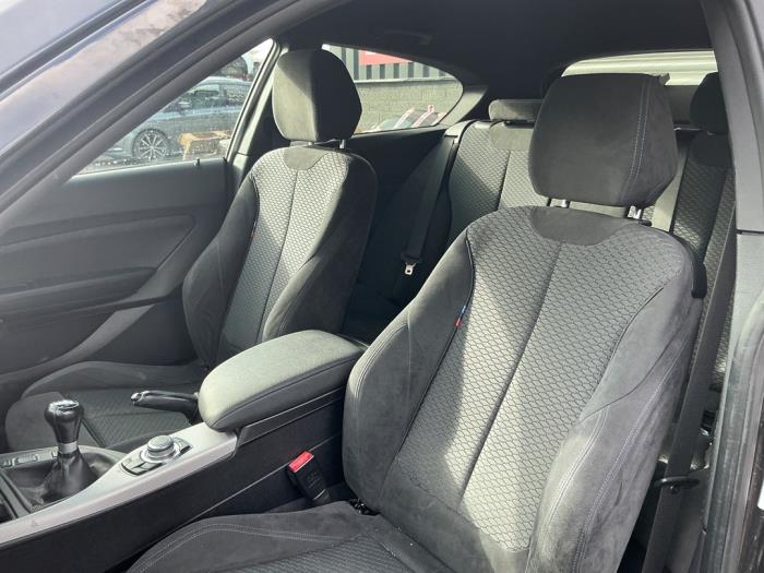 BMW 1 serie 116d 1.5 12V TwinPower Sloopvoertuig (2016, Metallic, Zwart)