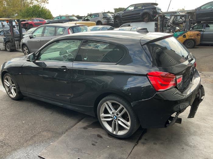 BMW 1 serie 116d 1.5 12V TwinPower Sloopvoertuig (2016, Metallic, Zwart)