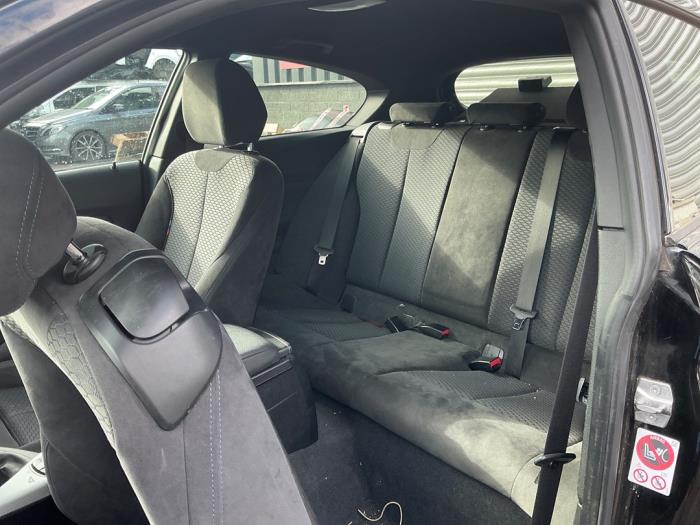 BMW 1 serie 116d 1.5 12V TwinPower Sloopvoertuig (2016, Metallic, Zwart)
