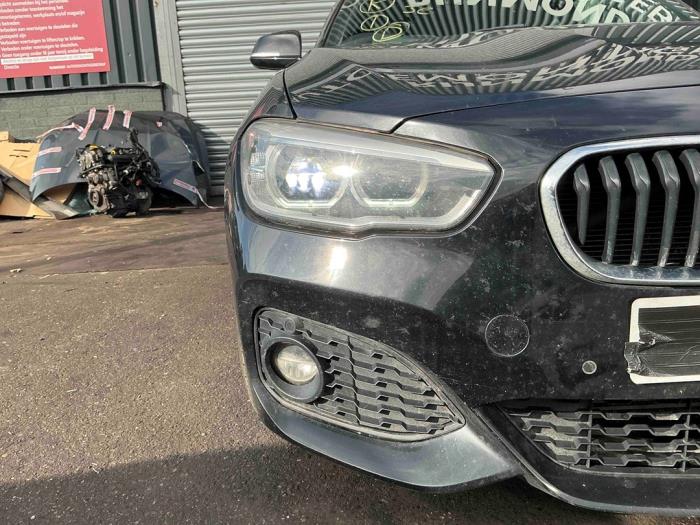 BMW 1 serie 116d 1.5 12V TwinPower Sloopvoertuig (2016, Metallic, Zwart)