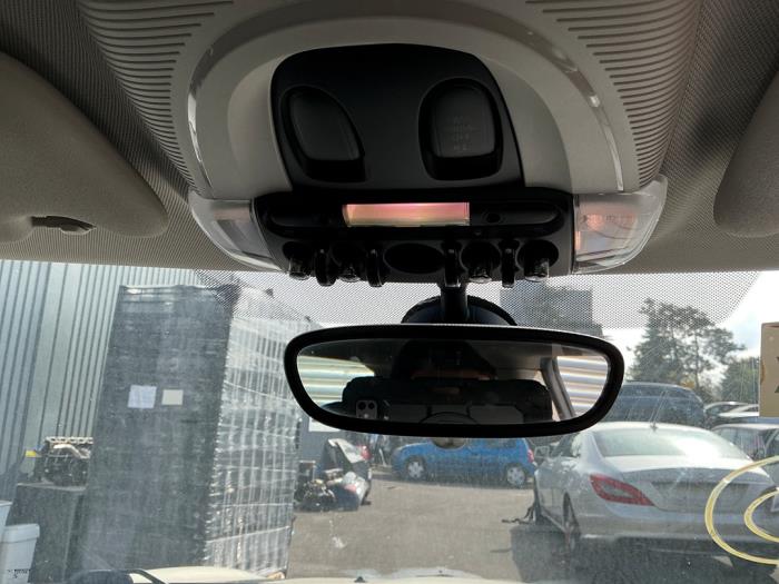 Mini Mini 1.5 12V Cooper Sloopvoertuig (2015, Licht, Creme, Wit)