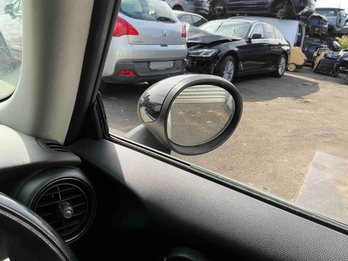 Mini Mini 1.5 12V Cooper Sloopvoertuig (2015, Licht, Creme, Wit)