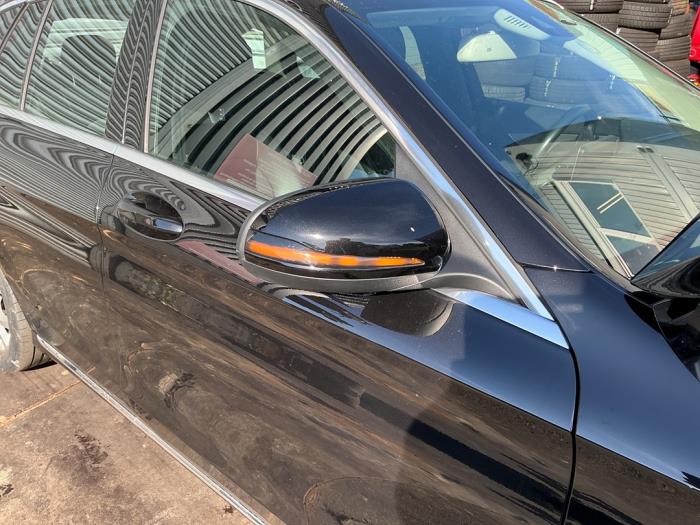 Mercedes C Estate C-180 1.6 16V BlueEfficiency Sloopvoertuig (2017, Metallic, Zwart)