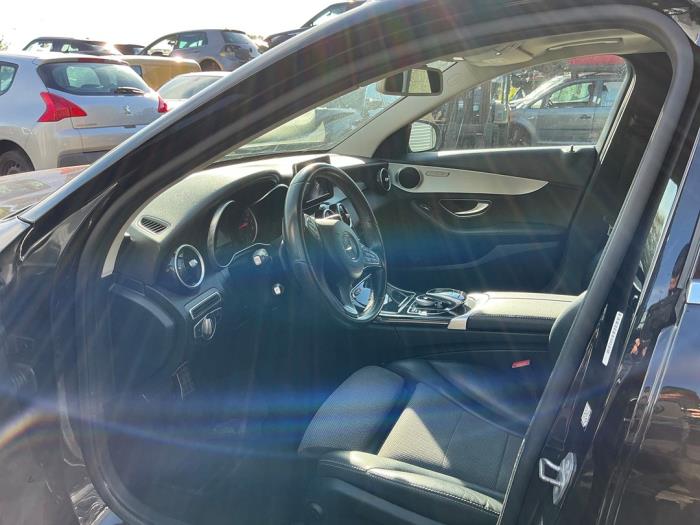 Mercedes C Estate C-180 1.6 16V BlueEfficiency Sloopvoertuig (2017, Metallic, Zwart)