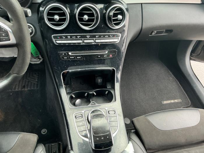 Mercedes C Estate AMG C-63 AMG 4.0 V8 Biturbo Schadevoertuig (2017, Metallic, Zwart)