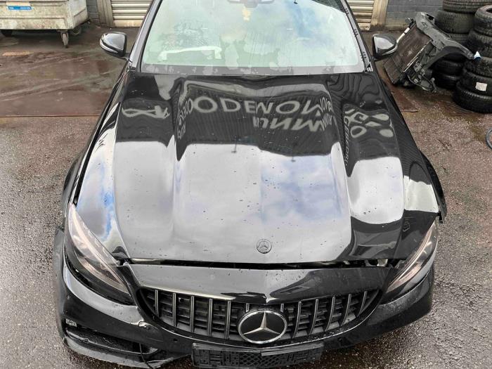 Mercedes C Estate AMG C-63 AMG 4.0 V8 Biturbo Schadevoertuig (2017, Metallic, Zwart)