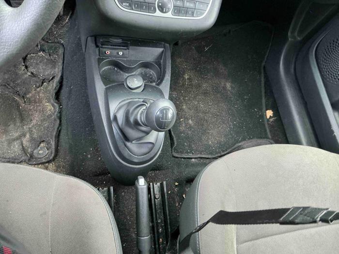 Renault Twingo II 1.2 16V Sloopvoertuig (2011, Zwart)