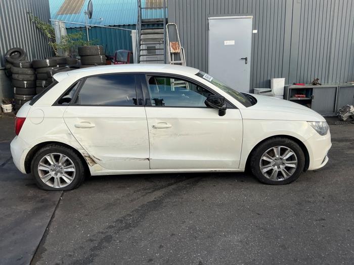 Audi A1 Sportback 1.6 TDI 16V Sloopvoertuig (2013, Wit)