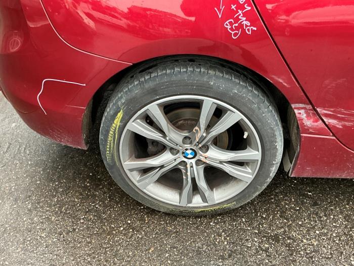 BMW 2 serie Active Tourer 220i 2.0 TwinPower Turbo 16V Sloopvoertuig (2018, Rood)