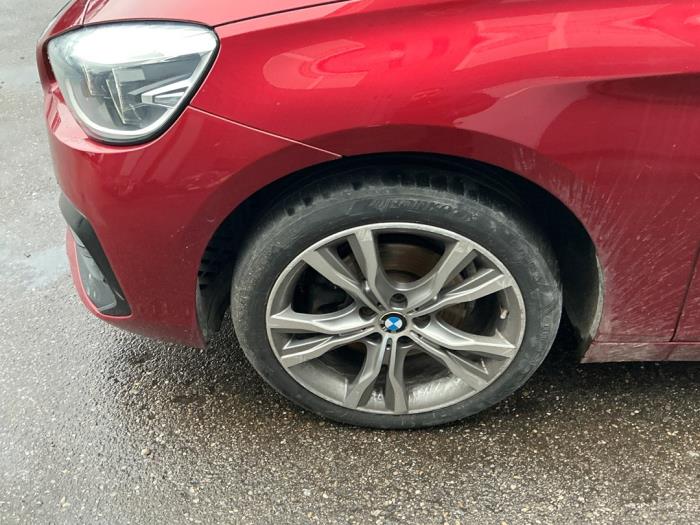 BMW 2 serie Active Tourer 220i 2.0 TwinPower Turbo 16V Sloopvoertuig (2018, Rood)