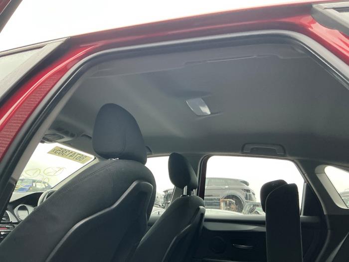 BMW 2 serie Active Tourer 220i 2.0 TwinPower Turbo 16V Sloopvoertuig (2018, Rood)
