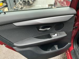 BMW 2 serie Active Tourer 220i 2.0 TwinPower Turbo 16V Sloopvoertuig (2018, Rood)