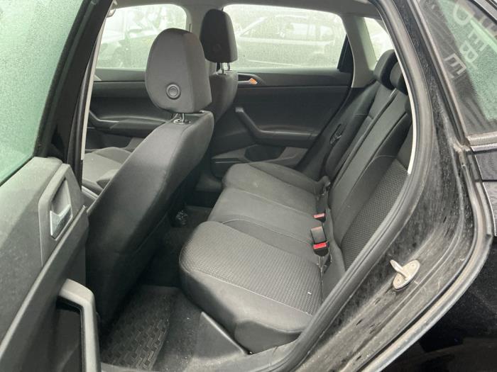 Volkswagen Polo VI 1.0 TSI 12V Sloopvoertuig (2018, Metallic, Donker, Zwart)