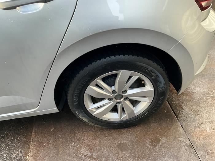 Volkswagen Polo VI 1.0 TSI 12V Sloopvoertuig (2018, Grijs)