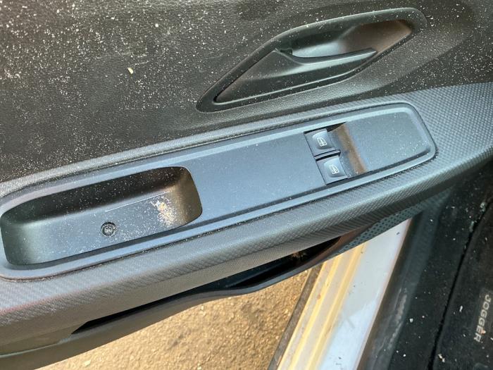 Dacia Jogger 1.0 TCe 100 Bi-Fuel , ECO-G 12V Sloopvoertuig (2023, Wit)