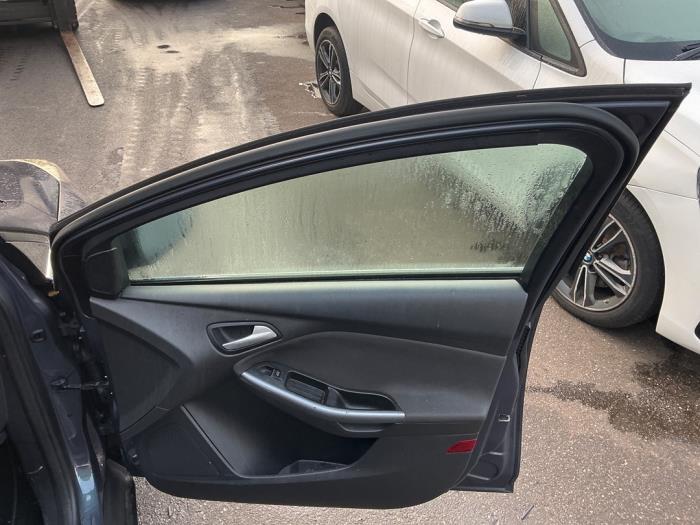 Ford Focus 3 1.0 Ti-VCT EcoBoost 12V 100 Sloopvoertuig (2012, Grijs)