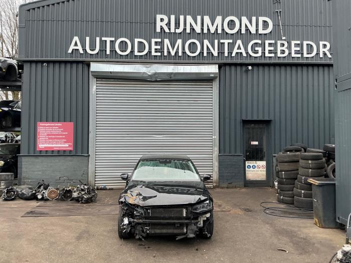 Volkswagen Polo VI 1.6 TDI 16V 95 Sloopvoertuig (2018, Donker, Zwart)