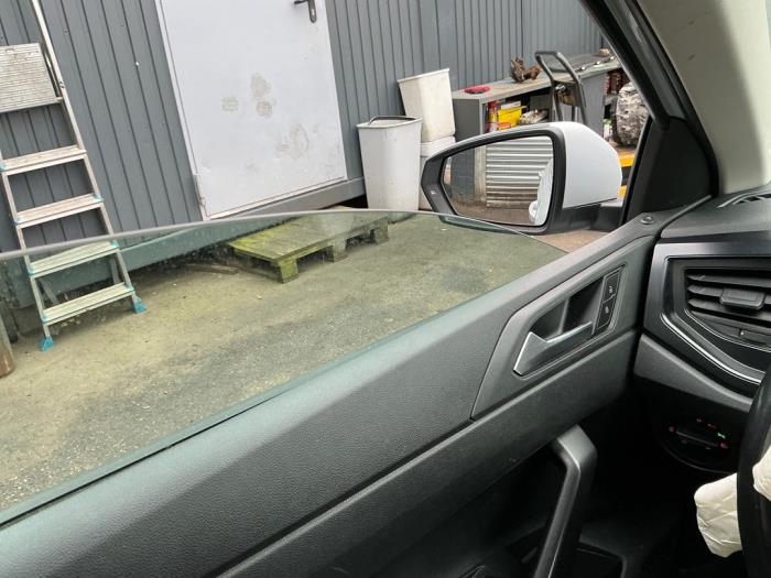 Volkswagen Polo VI 1.0 TSI 12V Sloopvoertuig (2018, Metallic, Wit)