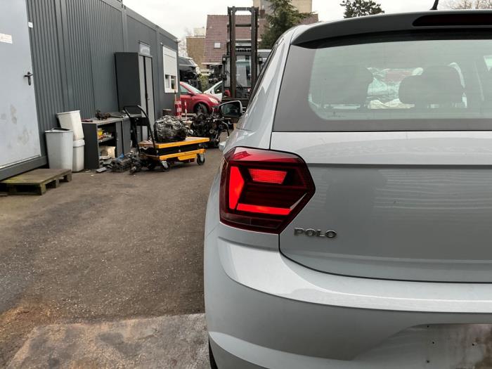 Volkswagen Polo VI 1.0 TSI 12V Sloopvoertuig (2018, Metallic, Wit)