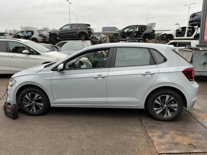 Volkswagen Polo VI 1.0 TSI 12V Sloopvoertuig (2018, Metallic, Wit)