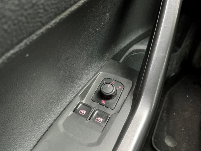 Volkswagen Polo VI 1.0 TSI 12V Sloopvoertuig (2018, Metallic, Wit)