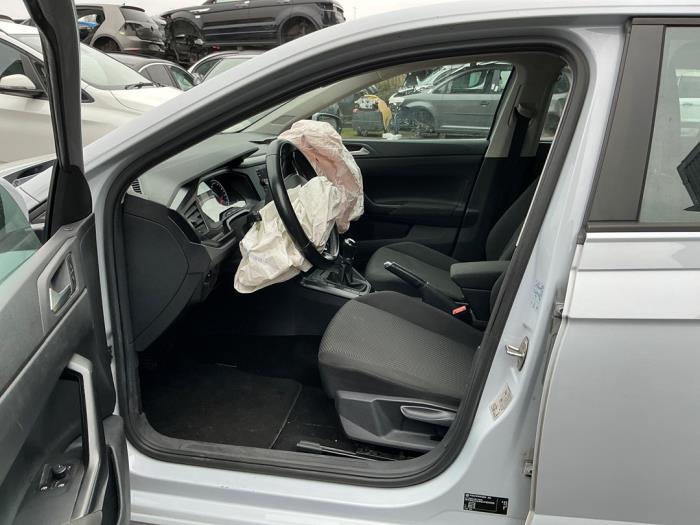 Volkswagen Polo VI 1.0 TSI 12V Sloopvoertuig (2018, Metallic, Wit)