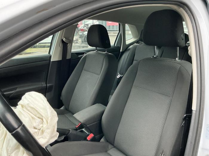 Volkswagen Polo VI 1.0 TSI 12V Sloopvoertuig (2018, Metallic, Wit)